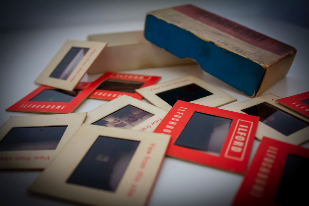 While file formats can be transferred with ZenTransfer?